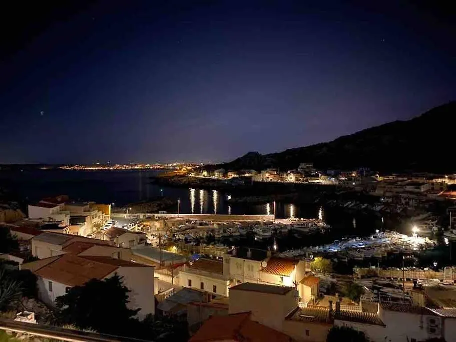 Holiday home Maison Avec Magnifique Vue Mer - Les Goudes Marseille France